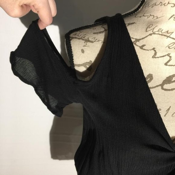 Small NEW Cold Shoulder Black Shorts Romper Jumpsuit Jumper Women Junior - Picture 6 of 8